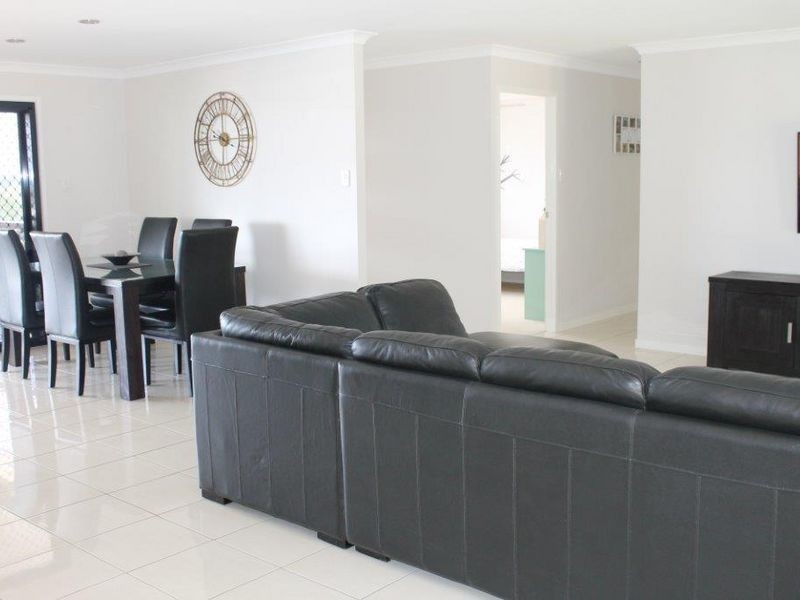 11 MELANIE COURT, Boyne Island QLD 4680