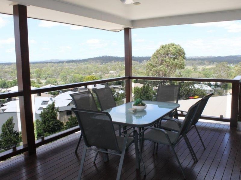 11 MELANIE COURT, Boyne Island QLD 4680