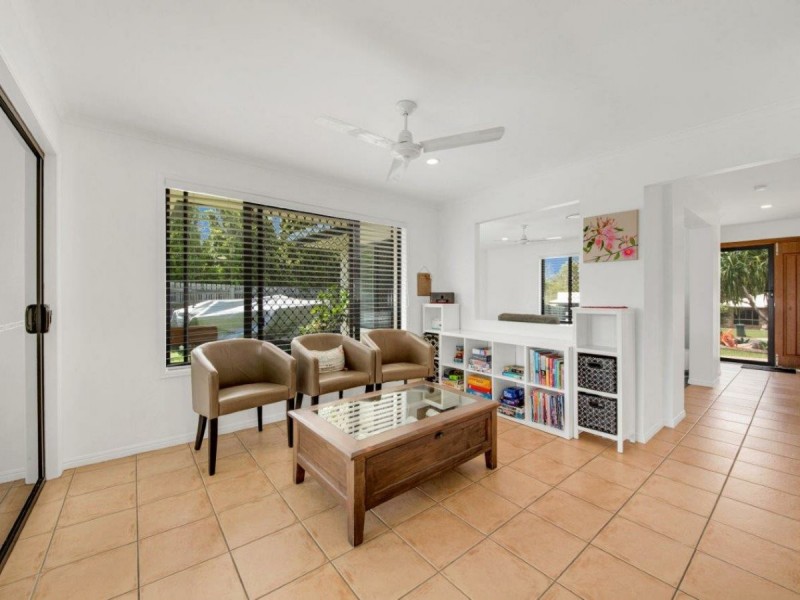 14 Schooner Street, Tannum Sands QLD 4680