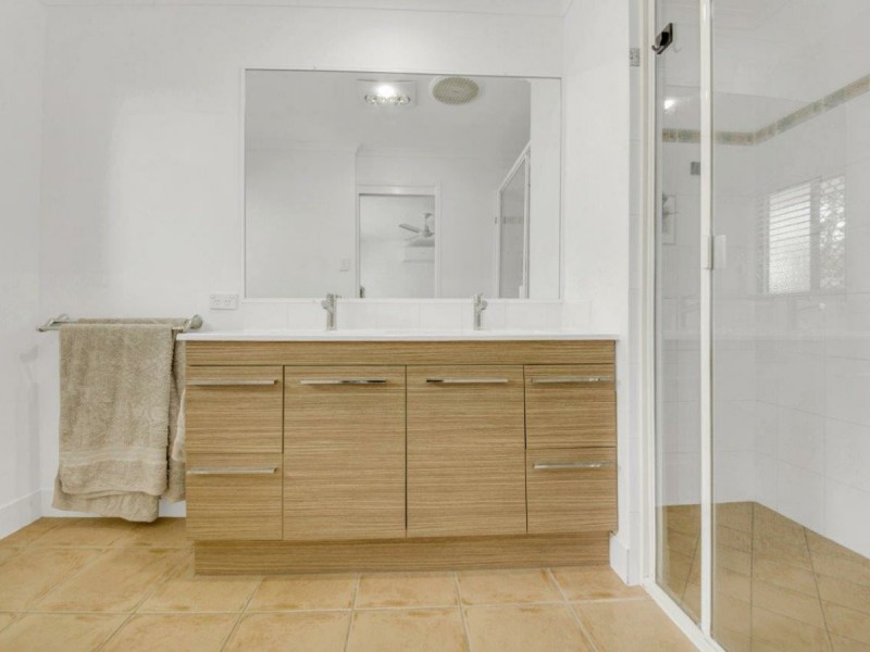 14 Schooner Street, Tannum Sands QLD 4680