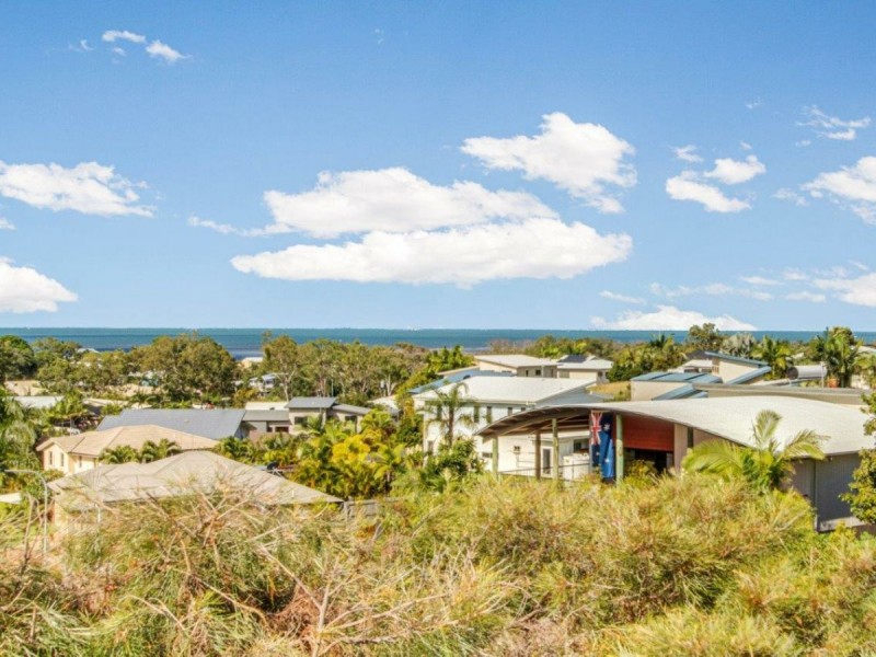 38 Lighthouse Drive, Boyne Island QLD 4680