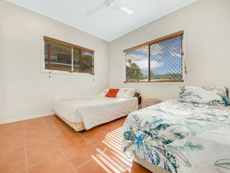 38 Lighthouse Drive, Boyne Island QLD 4680