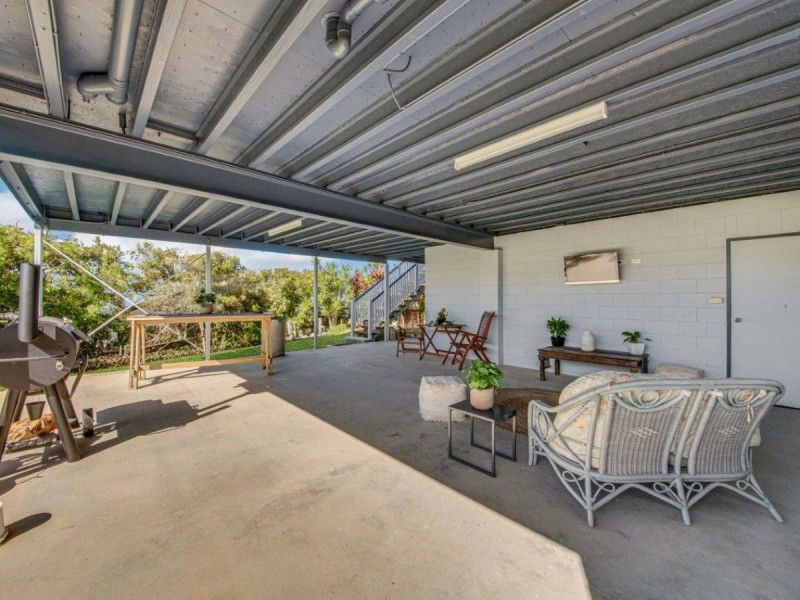 38 Lighthouse Drive, Boyne Island QLD 4680