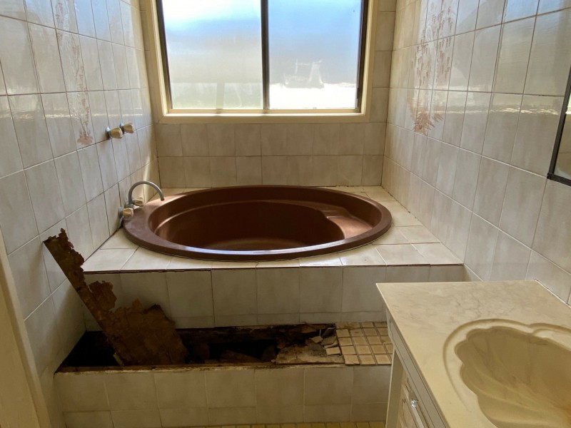 12 Pleasant Avenue, Tannum Sands QLD 4680