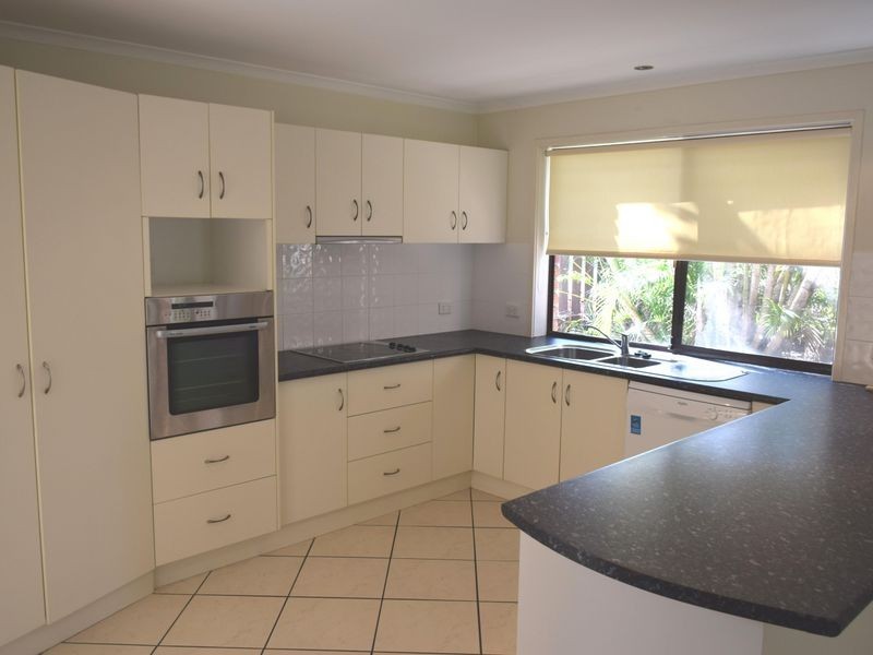 39 EDWARD STREET, Boyne Island QLD 4680