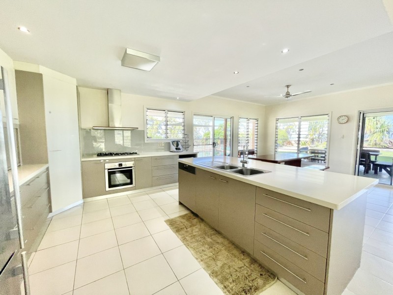 726 Reedbed Road, Bororen QLD 4678