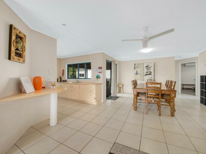 53 Witney Street, Telina QLD 4680