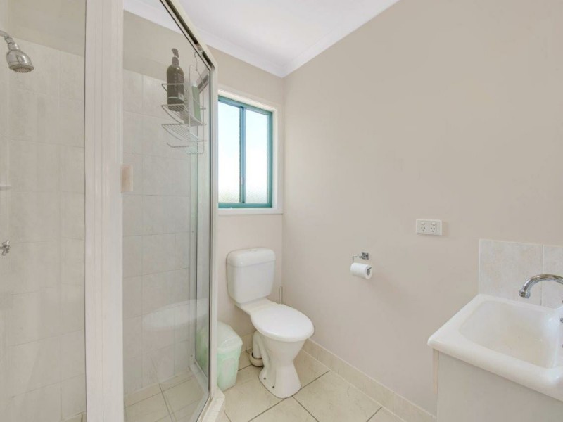 53 Witney Street, Telina QLD 4680