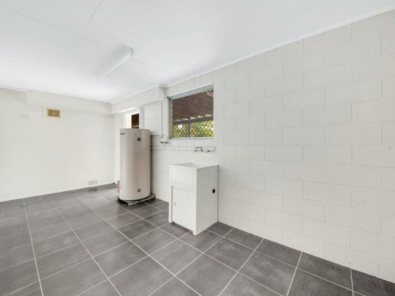 29 Salgado Street, Boyne Island QLD 4680