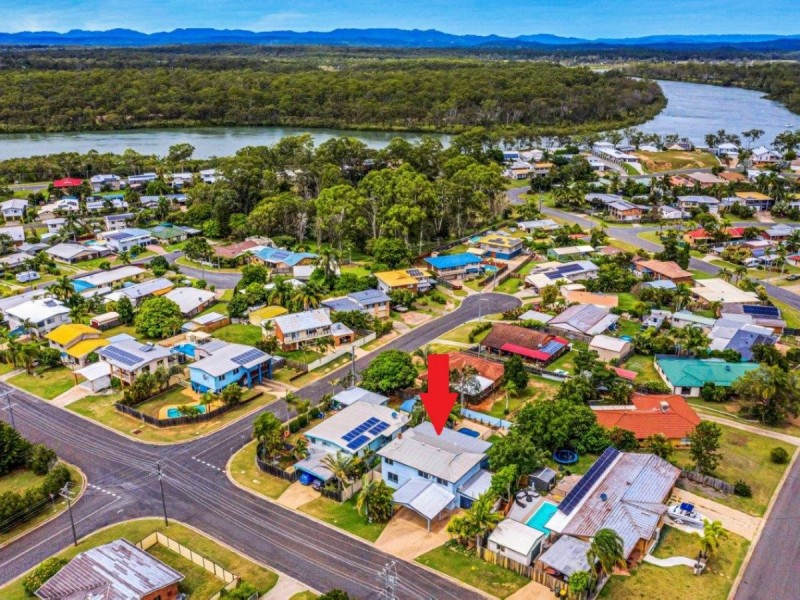 29 Salgado Street, Boyne Island QLD 4680