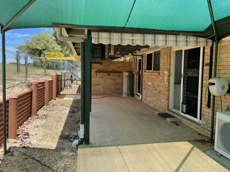 1/8 EUGENIA STREET, Boyne Island QLD 4680