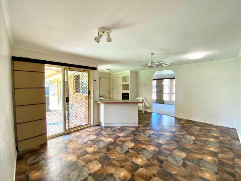 34 Curtis Avenue, Boyne Island QLD 4680