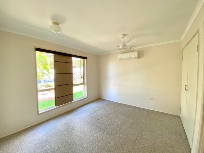 34 Curtis Avenue, Boyne Island QLD 4680