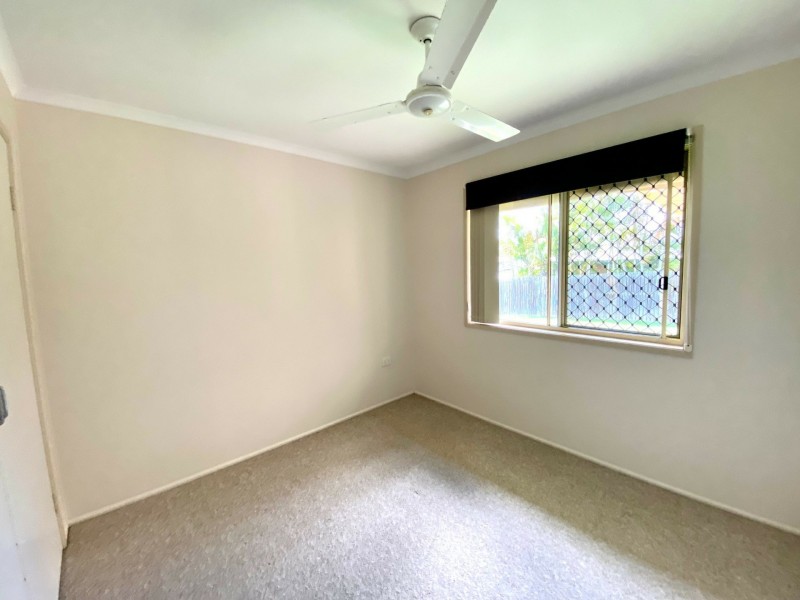 34 Curtis Avenue, Boyne Island QLD 4680