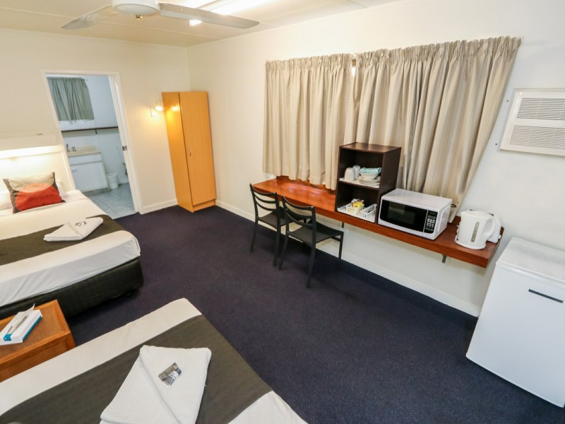 16 Roe Street, Miriam Vale QLD 4677