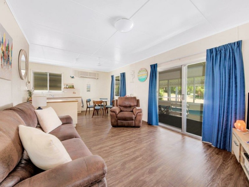 19 Ocean Street, Tannum Sands QLD 4680