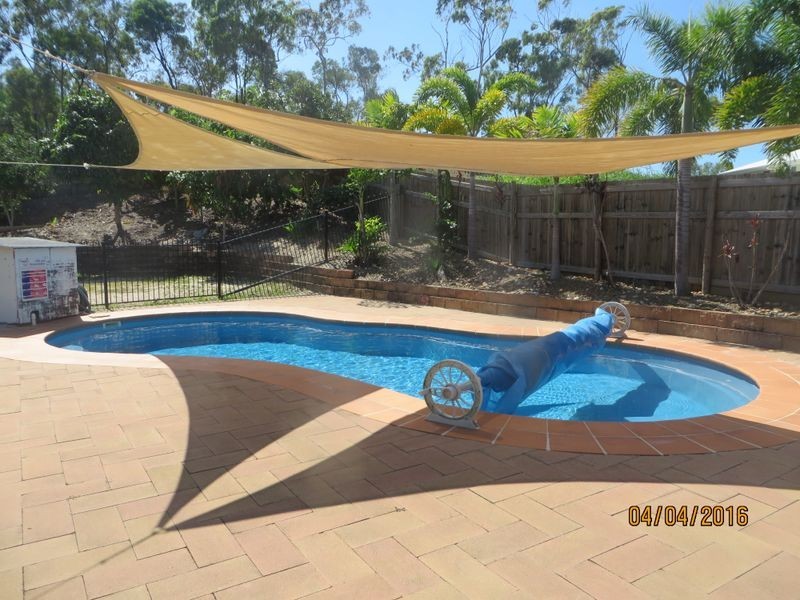 4 CAITLIN COURT, Boyne Island QLD 4680