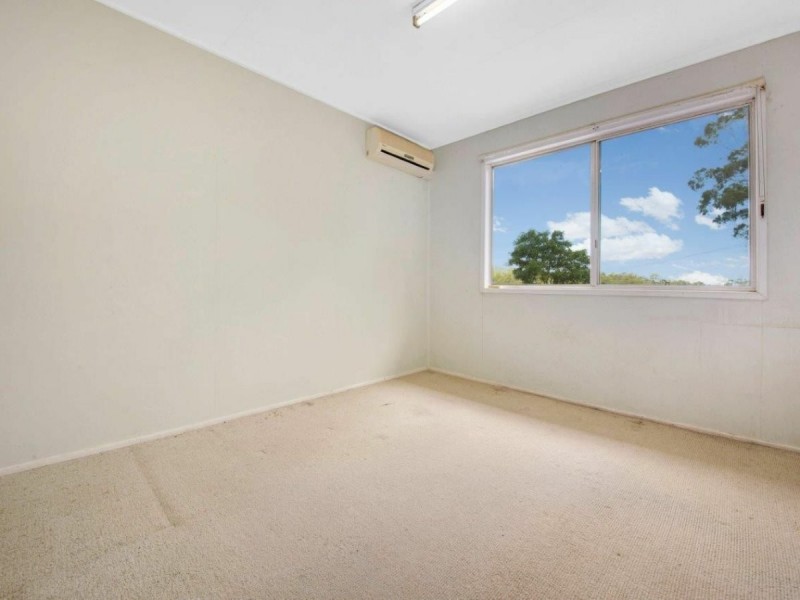 3 Sayre Crescent, Boyne Island QLD 4680