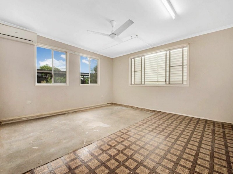 3 Sayre Crescent, Boyne Island QLD 4680