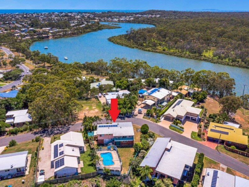 10 Alpine Avenue, Boyne Island QLD 4680