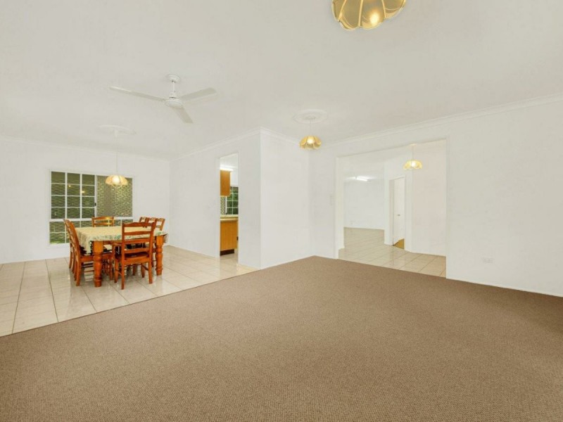 42 Silverton Drive, Tannum Sands QLD 4680