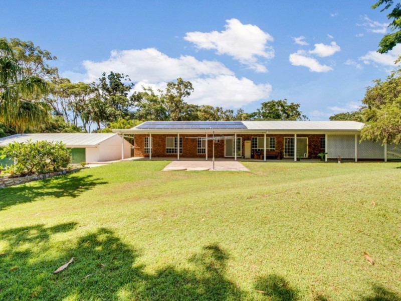 42 Silverton Drive, Tannum Sands QLD 4680