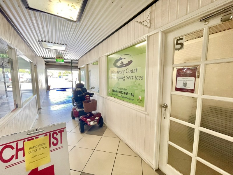 27 Blomfield Street, Miriam Vale QLD 4677