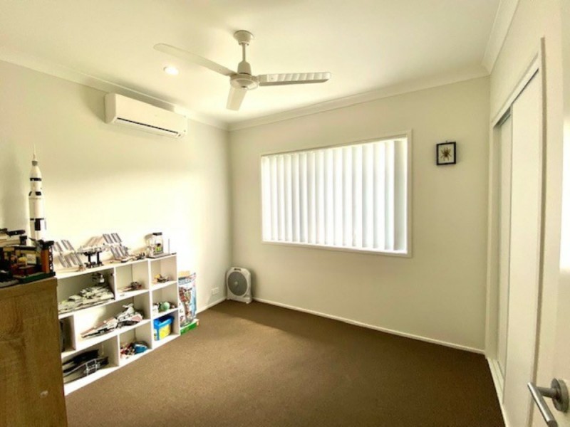 2 Barambah Parade, Boyne Island QLD 4680