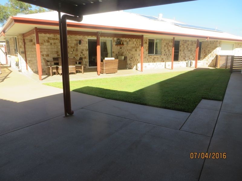 9 KARUMBA COURT, Tannum Sands QLD 4680
