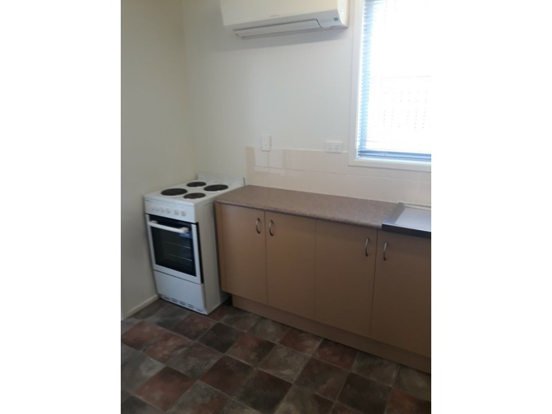 17 Malpas Street, Boyne Island QLD 4680