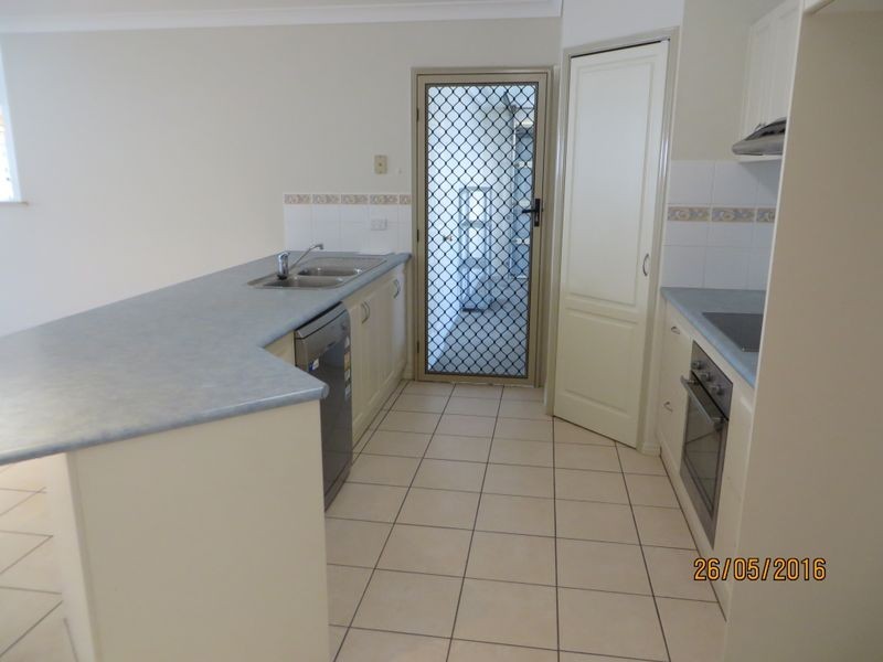 4 DUNN STREET, Tannum Sands QLD 4680