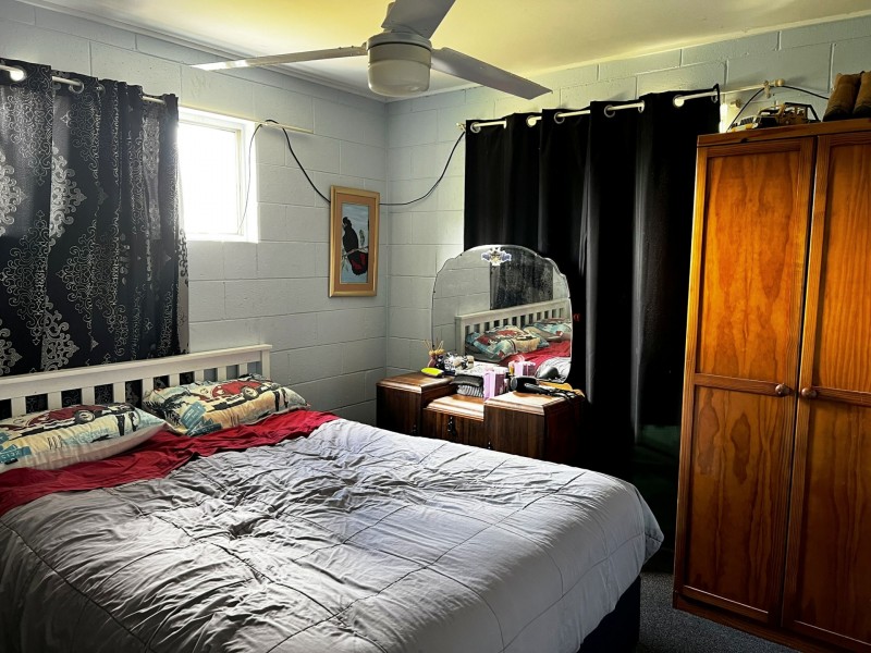 14 Polmaise Street, Boyne Island QLD 4680