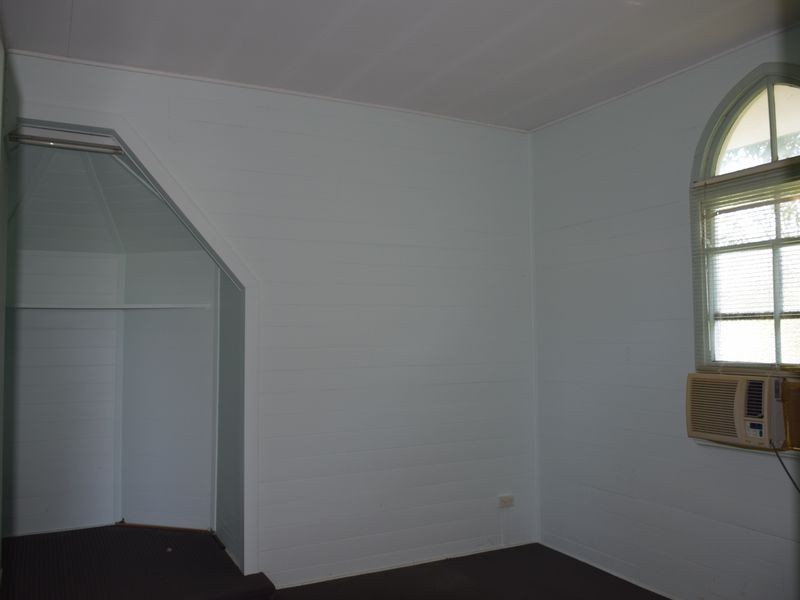 5 ZEPHYR STREET, Tannum Sands QLD 4680