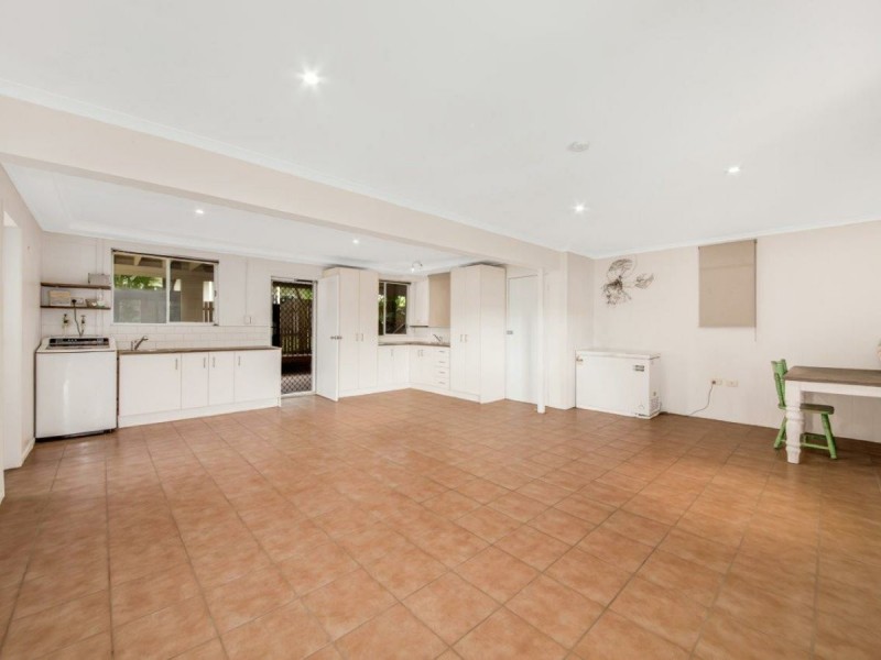 10 Alfred Street, Tannum Sands QLD 4680