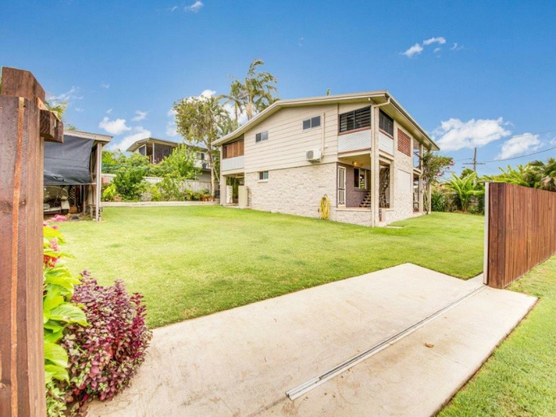 10 Alfred Street, Tannum Sands QLD 4680
