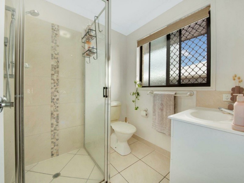 28 Longreach Court, Tannum Sands QLD 4680