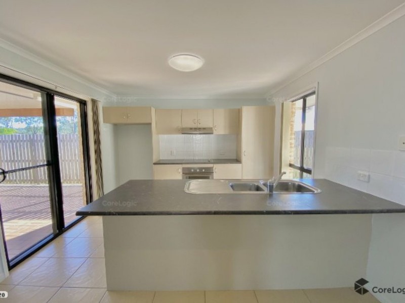 1/12 Golf View Drive, Boyne Island QLD 4680