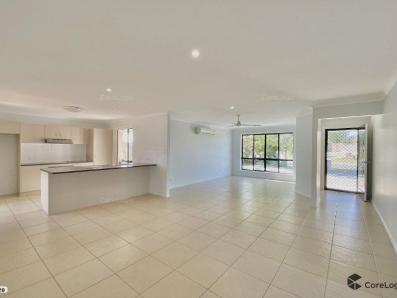 1/12 Golf View Drive, Boyne Island QLD 4680