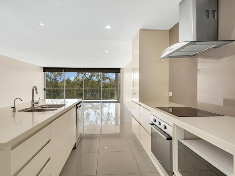 5/2 The Promenade, Boyne Island QLD 4680