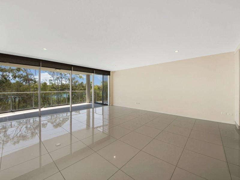 5/2 The Promenade, Boyne Island QLD 4680