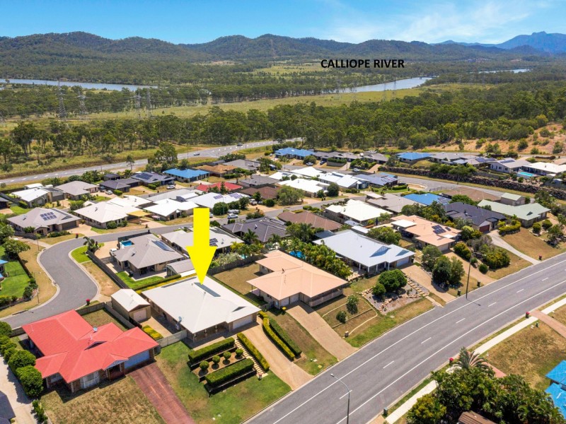 190 J Hickey Avenue, Clinton QLD 4680