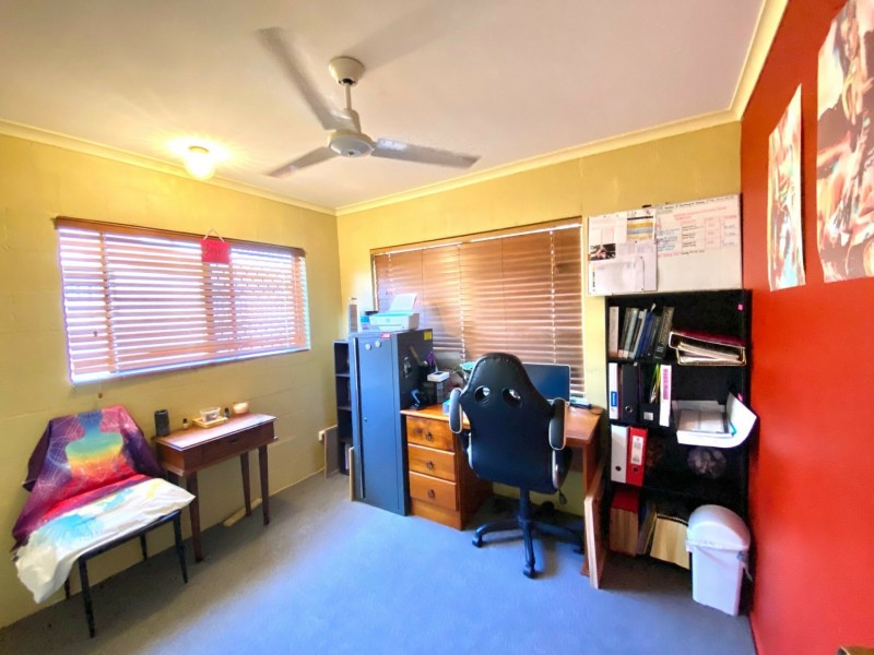 3 Alexander, Boyne Island QLD 4680