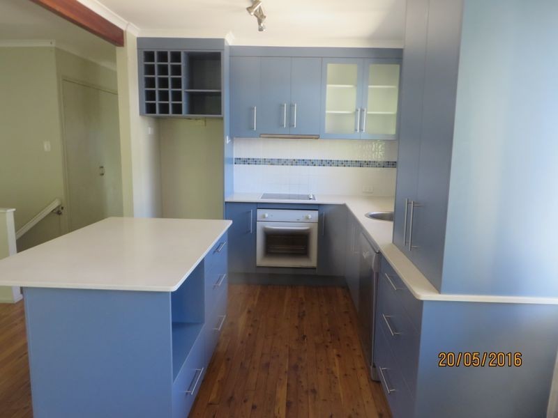 11 TASMAN COURT, Boyne Island QLD 4680