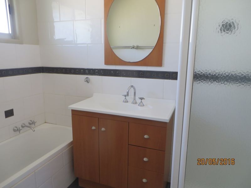 11 TASMAN COURT, Boyne Island QLD 4680