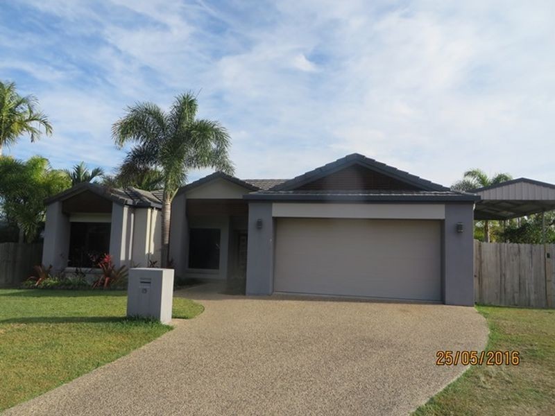 15 LONGREACH COURT, Tannum Sands QLD 4680