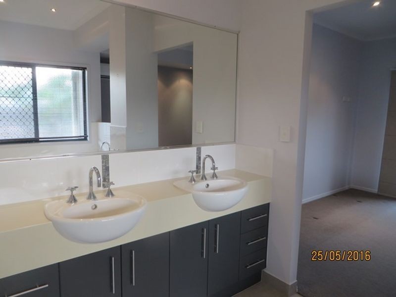 15 LONGREACH COURT, Tannum Sands QLD 4680