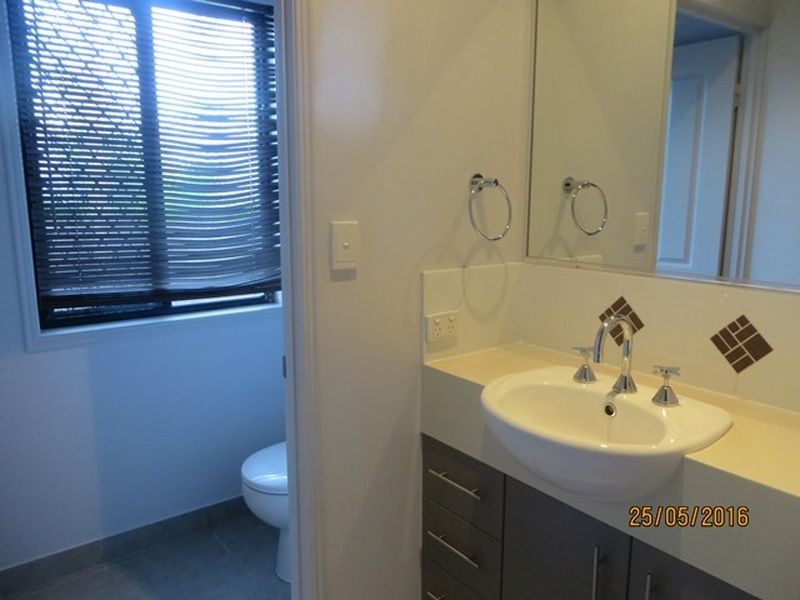 15 LONGREACH COURT, Tannum Sands QLD 4680