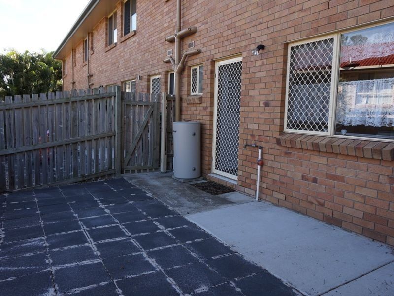 1/6 HAMPTON DRIVE, Tannum Sands QLD 4680