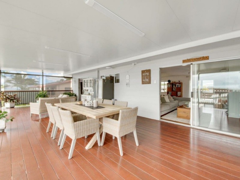 26 Booth Avenue, Tannum Sands QLD 4680