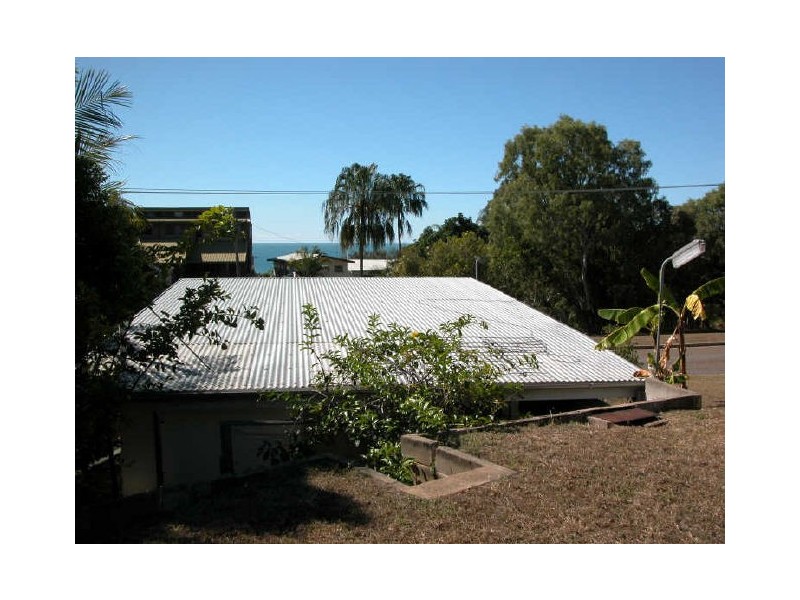 17 Ocean Street, Tannum Sands QLD 4680